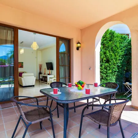 Holiday Resina Golf * Estepona